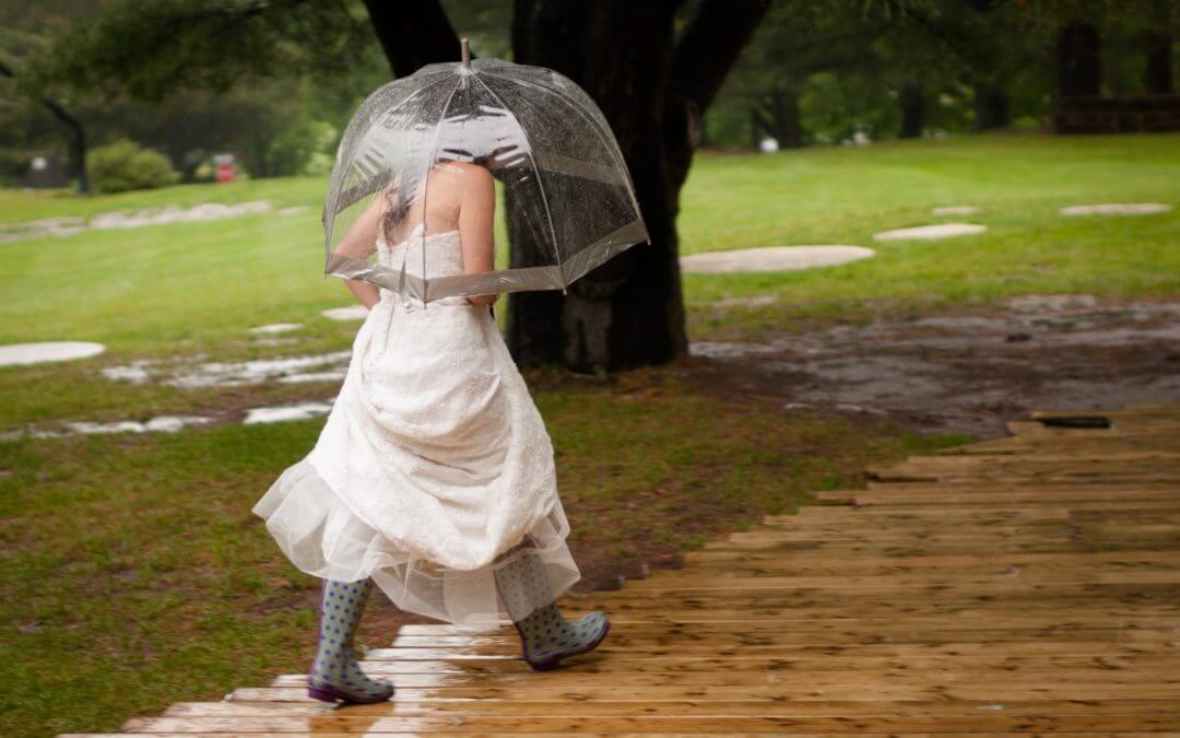 Outdoor Weddings – The Pros and Cons